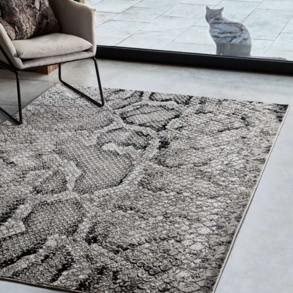 QUANTUM SNAKE RUG